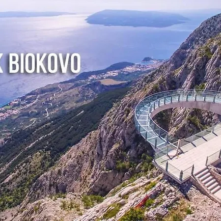 Apartment * מאקרסקה