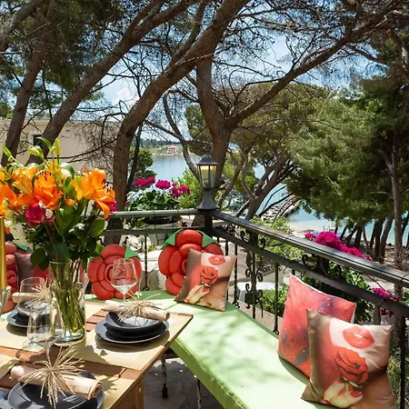 Apartamento By The Beach, With Sauna *