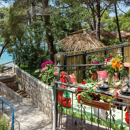 By The Beach, With Sauna Apartamento *